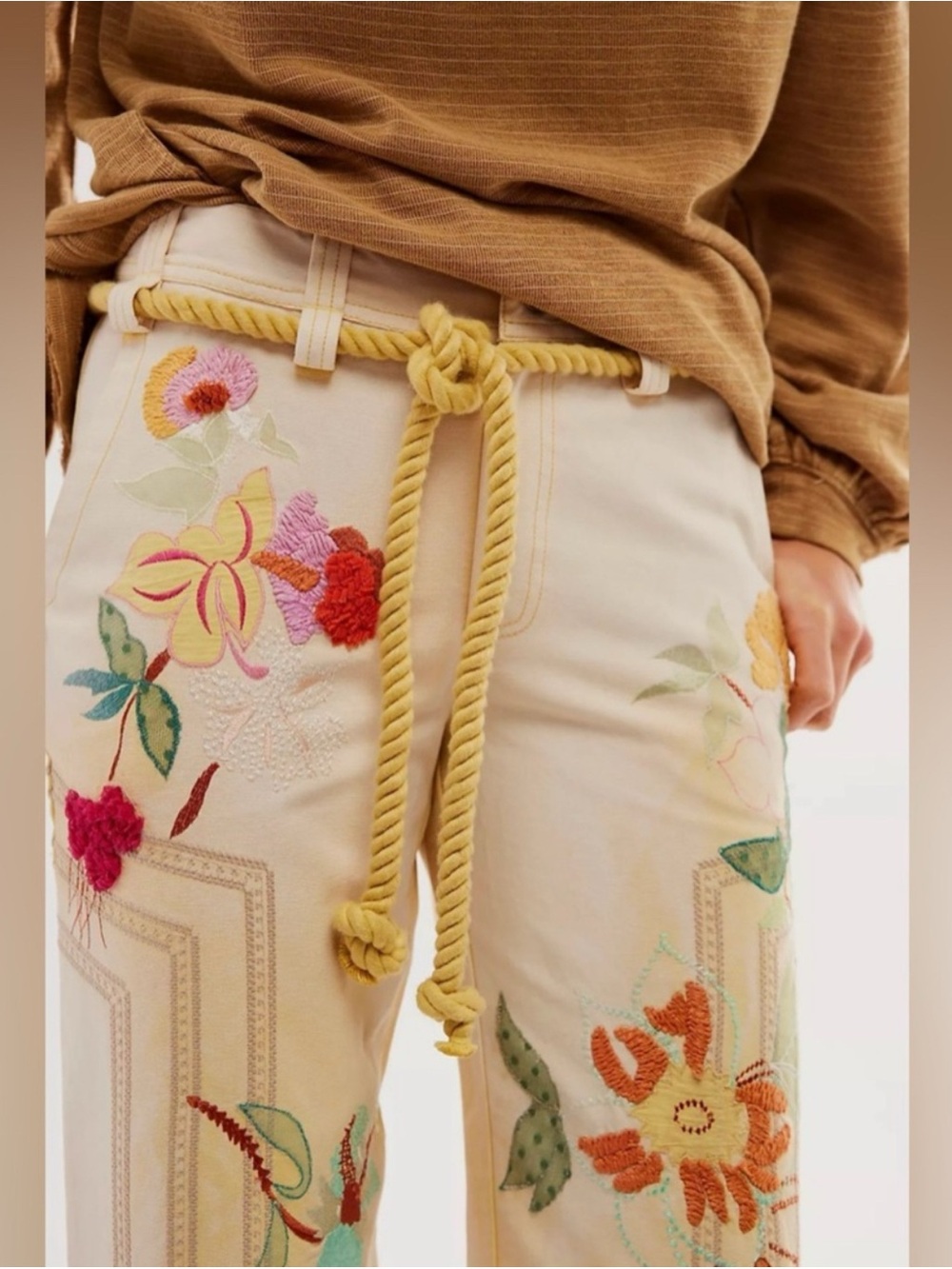 Free People Low-Rise Embroidered Wide-Leg Drawstring Pants Electric Sands 6 - Picture 4 of 14